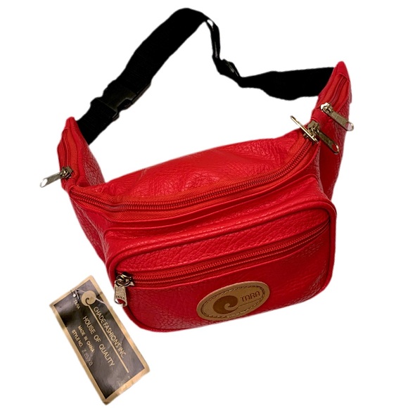 VEGAN LEATHER FANNY PACK NWT - Picture 9 of 9